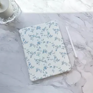 Blue floral pattern, with adjustable stand and pen slot, foldable non-slip TPU protective case, suitable for iPad mini, iPad Air, iPad Pro/iPad 10th generation, 11th generation and other series iPad protective cases