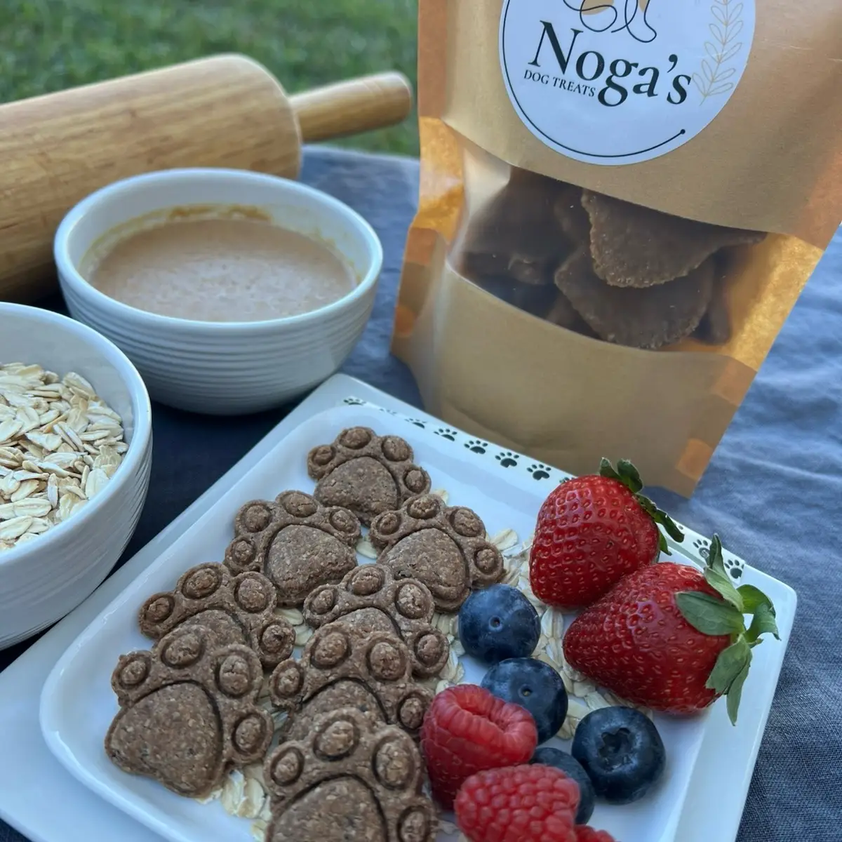 Mixed Berry Homemade Dog Treats - Organic and Healthy Pet Treats