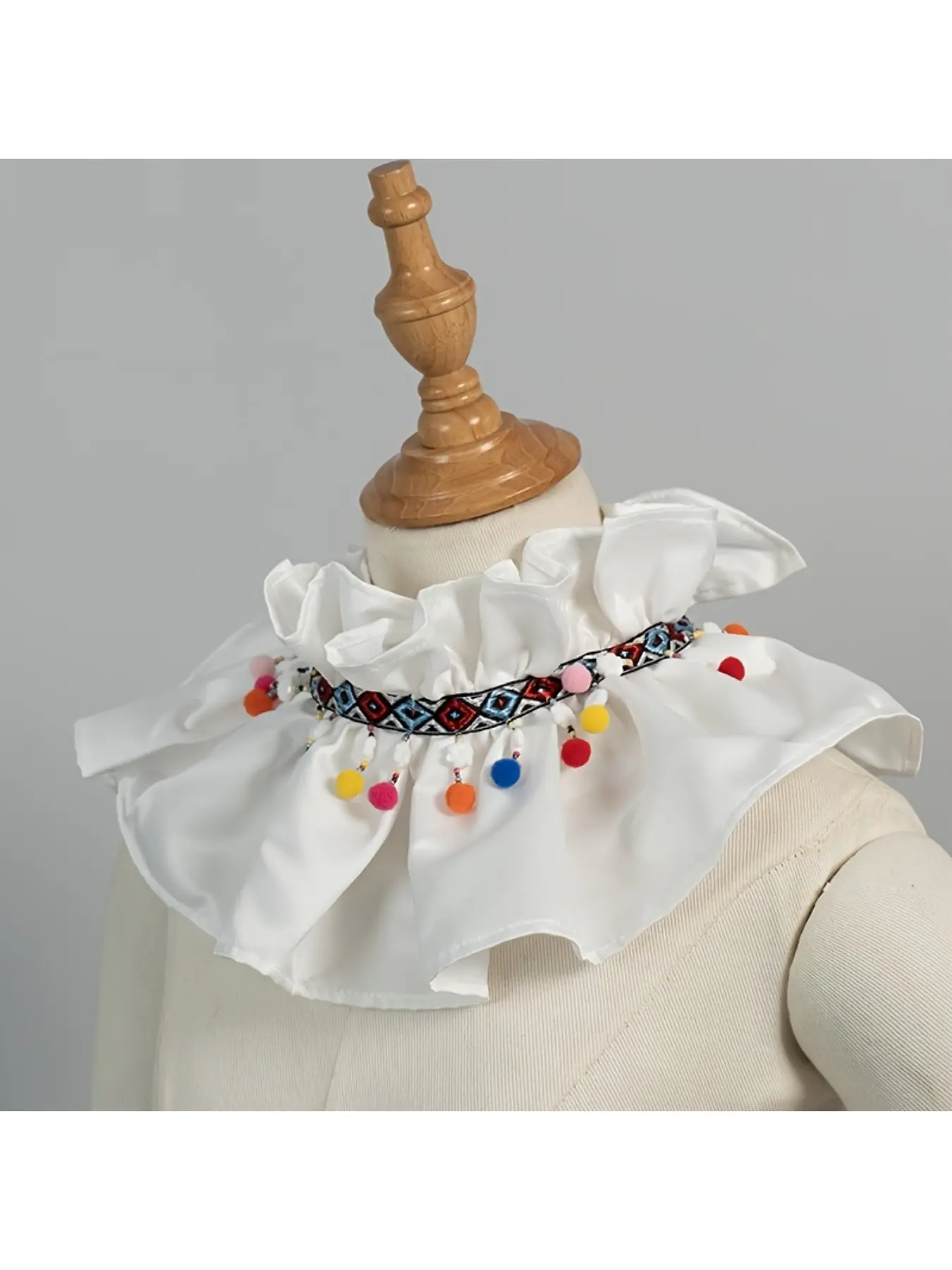 Colorful Pom-pom White Ruffled Fake Collar, Bohemian Embroidered Decor Collar, Clown Style Styling Accessory