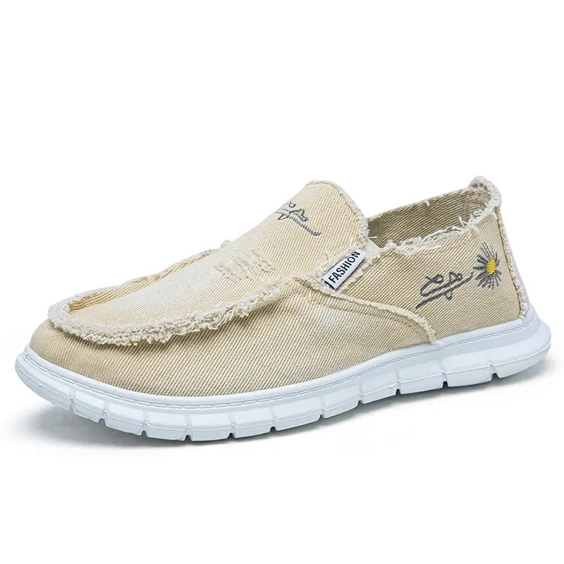 Women's Casual Slip-On Footwear, Canvas Flats with Daisy Embroidery, Cloud-Soft Cushioned Insoles for Running Errands, Vibrant Color Options