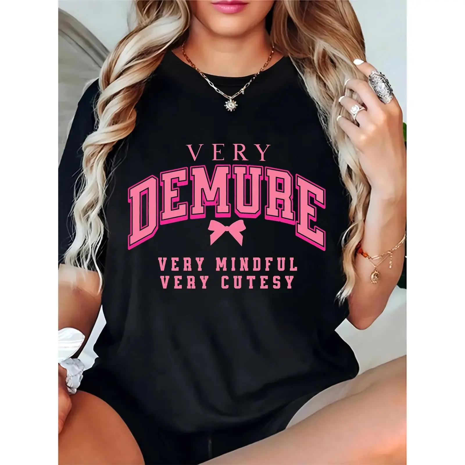 Women's Basic Graphic T-Shirt, Elegant Short Sleeve Crew Neck Top in Comfortable 100% Cotton with "Very Demure" Slogan Print, Essential, Round Neck, Feminine, Prints