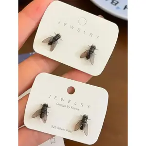 Women's Realistic Fly Earrings, Insect Jewelry, Creative Mini Fake Fly Ear Studs, Gothic Casual Daily Wear, Unique Gift Idea, Fashionable Jewelry