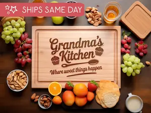 Grandma Cutting Board, Grandma's Kitchen Decor, Nana Charcuterie Board, Engraved Wood Cutting Board, Grandma Mother's Day Gift, Gift for Her