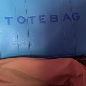 Women's Tote Bag Set 2026 Large-Capacity Handbag Combination Available in Multiple Colors Suitable for Everyday Use