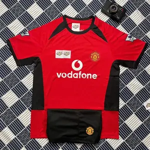 Black Retro Manchester United Club Kit