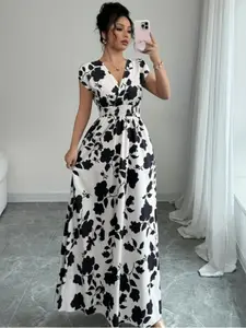 Elegant Women's Summer Dress, V Neck A-Line Batwing Sleeve, Floral Print, Leaf, Casual Fashion, Perfect for Daily Wear & Special Occasions