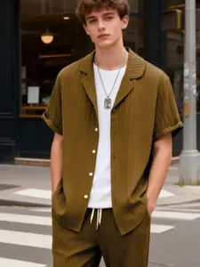 Men's Caramel Brown Vertical Texture Luxury Home Loungewear Set - Short-Sleeve Rolled-Cuff Shirt + Elastic-Waist Pants (White Drawstring), Ultra-Soft Breathable Fabric, Relaxed Oversize Fit, Wrinkle-Resistant Stylish Texture, Perfect for At-Home Lounging,