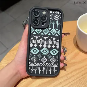 Western Bull Head Pattern Phone Case, Decorative Phone Protector Cover, Phone Accessories Compatible with iPhone 11 12 13 14 15 16 Pro Max