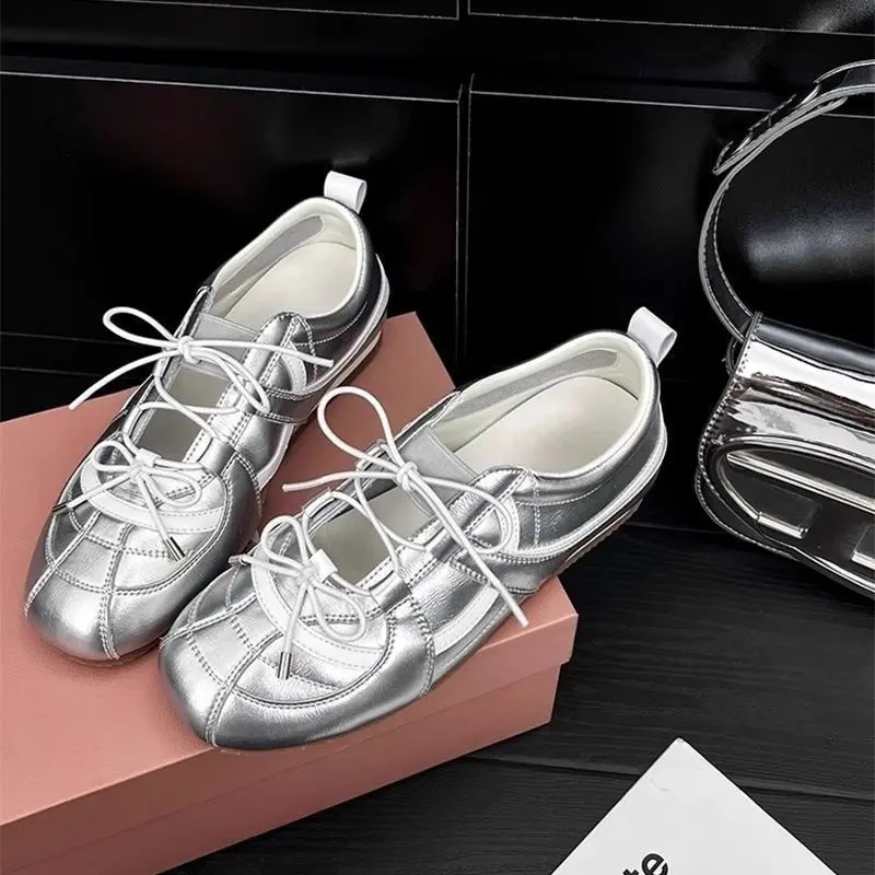 Women’s Trendy Balletcore Metallic Silver & Beige Low-Top Lace-Up Closed Casual Trainers - Athletic Sports Walking Training Shoes, Minimalist Streetwear, All-Day Soft Comfort, Ideal for OOTD Matching, Walking Shoes, Sports Shoes