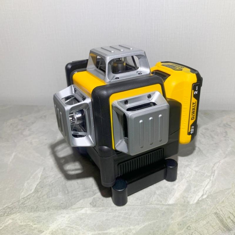 DeWalt DW089 3-Line Green Laser Level with Auto-Leveling IP54 Protection for Wall Floor Tiling Framing Precision Tool