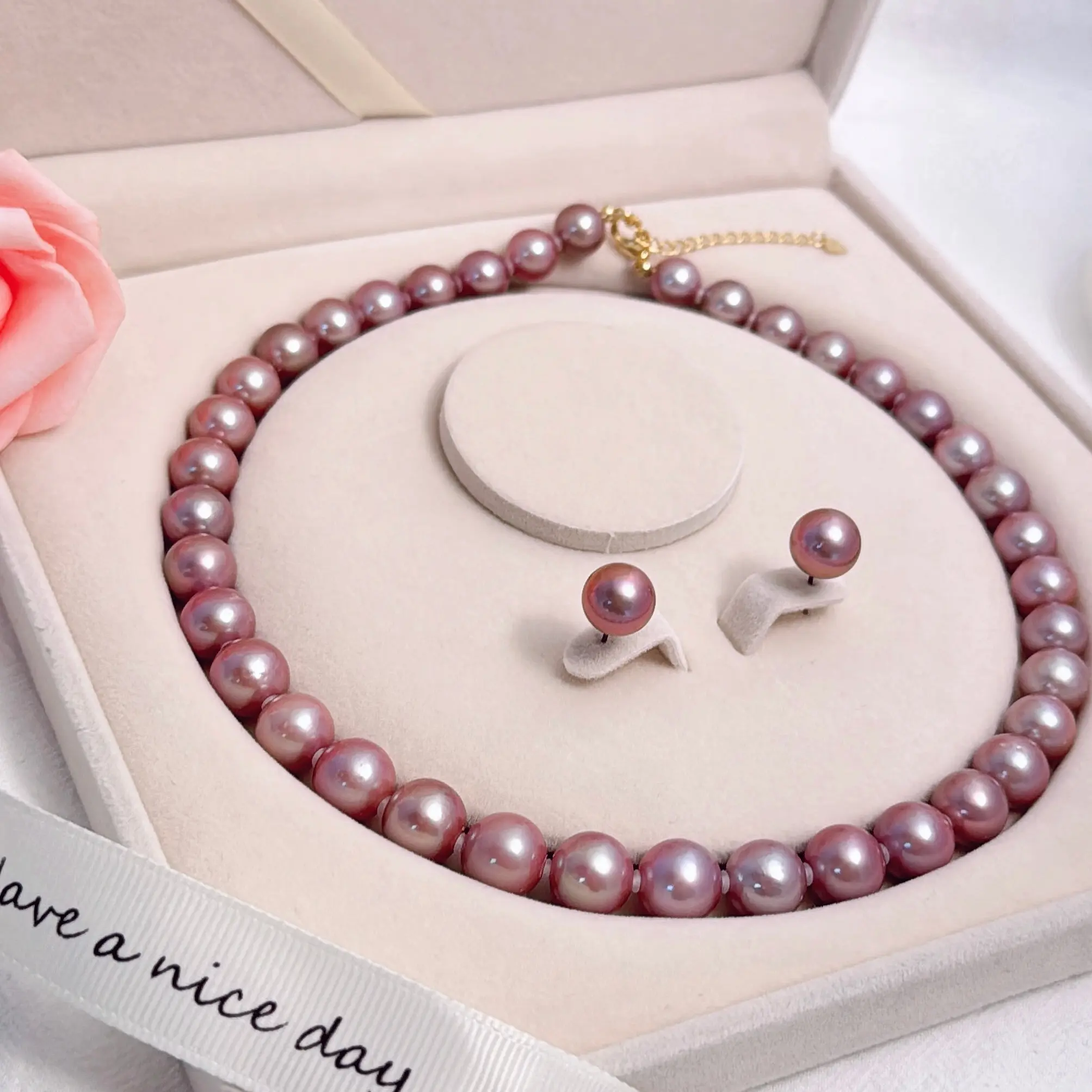 Real Pearl Set Necklace with Earstuds Mother's Day Gift Frshwater Edison Pinkish Purple Tone with Gift Box