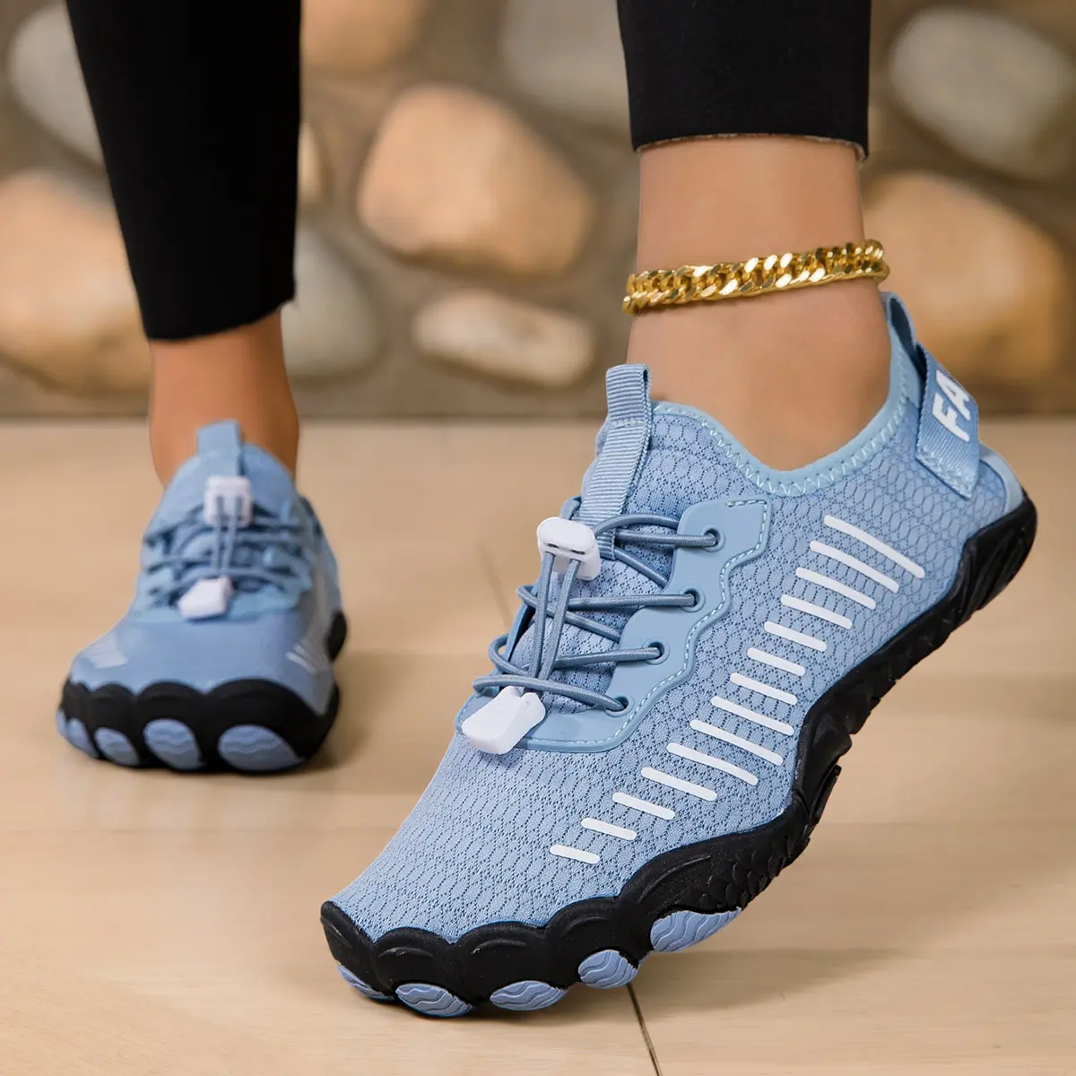 Women's Outdoor Beach Shoes, Non-slip for Swimming, Fitness, Snorkeling, and Hiking, Quick-dry Lightweight Water Shoes for Rafting and Creek Hiking, Men's and Women's Anti-cut Barefoot Socks, Fashionable Vertical Stripe Design, Fabric Upper, Lightweight S