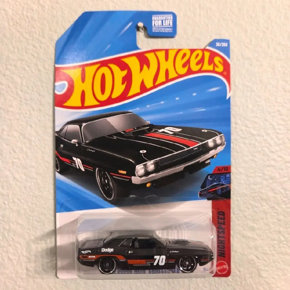 Hot Wheels '70 Dodge Hemi Challenger