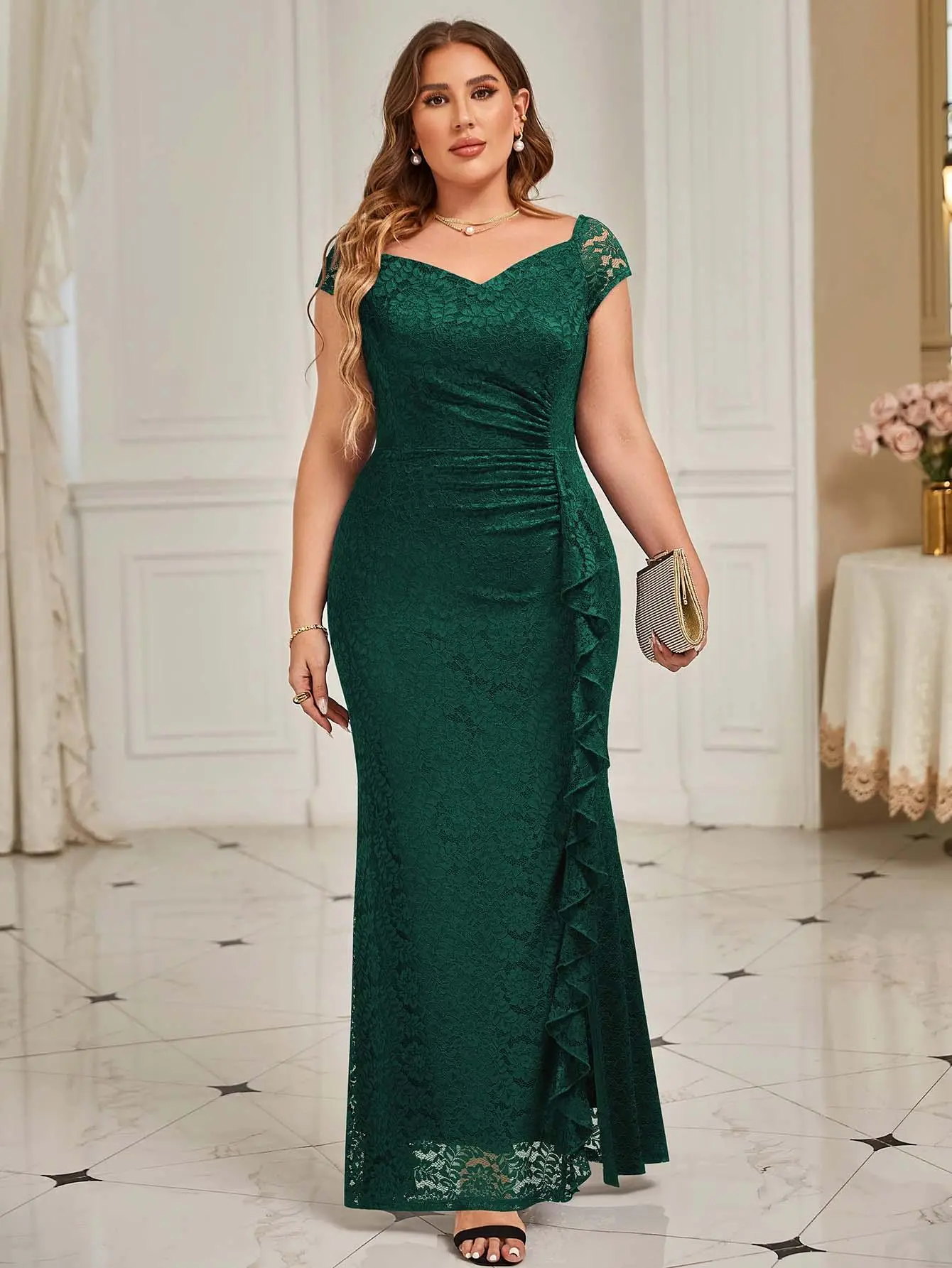 【Plus Size】Miusol Women's Plus Size Elegant Floral Lace Off-Shoulder Ruched Formal Gown - Comfortable, Side Split, Thigh Split, Mermaid Hem, Formal Wear for Prom, Cocktail, Evening Party Maxi Dress (P22038)