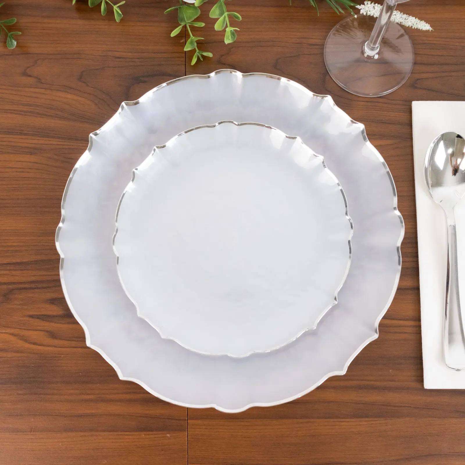 10-Pack Disposable Plastic Plates - 7 in Pearl White Sunflower with Silver Scalloped Rim, Dessert Appetizer Salad Plates for Birthday, Wedding Events, 7 Inches