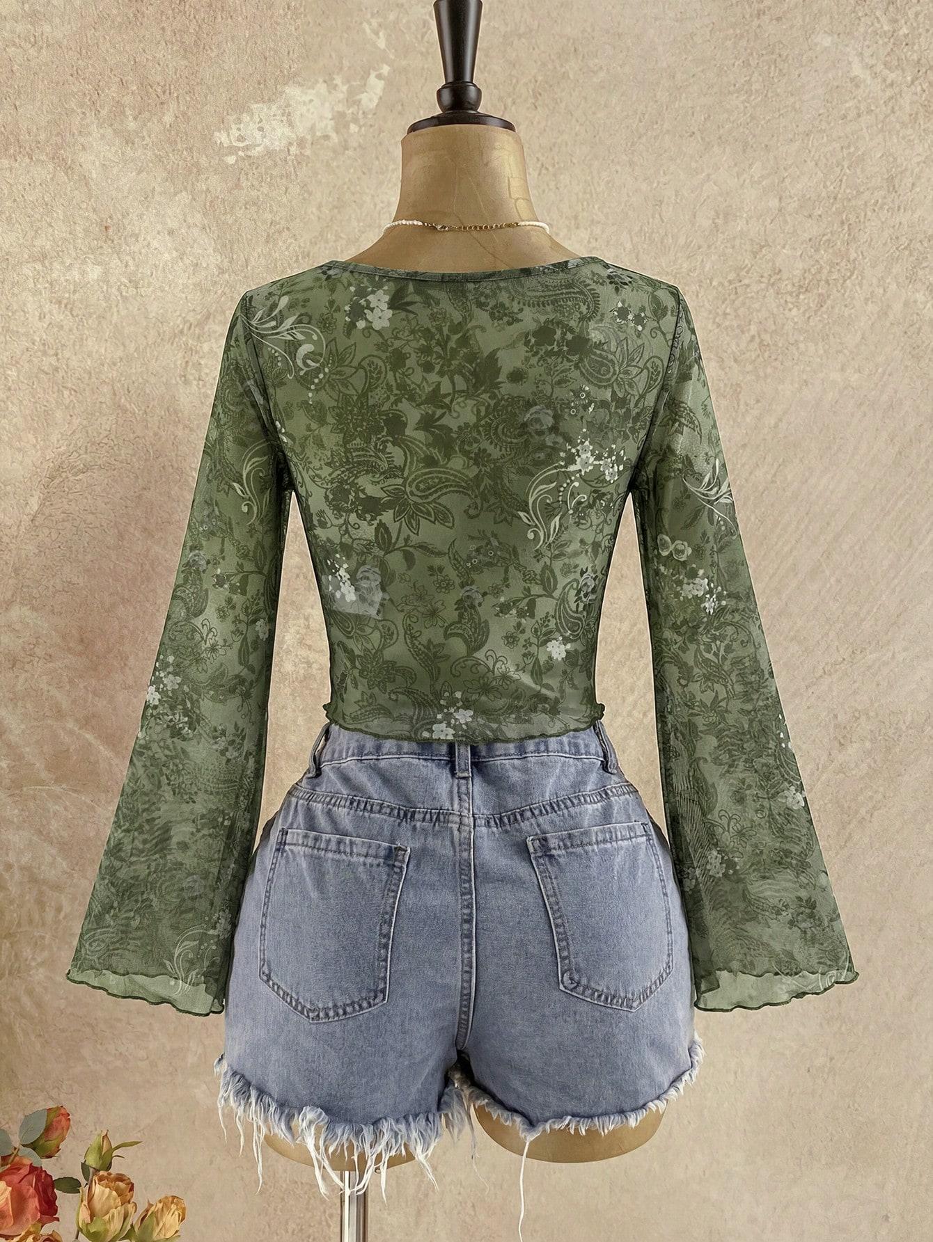 VYNCE Paisley Print Babydoll Long Sleeve Top Sweetheart Neck Summer Fall Fashion Trendy Boho Casual Everyday Blouse For Women