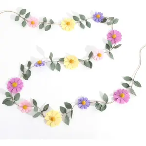 Felt Colorful Daisy Banner - Spring Birthday Wedding Party Decorations,Colorful Flowers Green Leaves Chain Garland,Flower Leaf Party Photo Props,Bohemian Daisy Home Room Hanging Garland