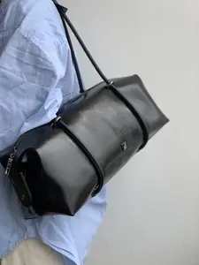 DOVA Women's Travel Bag –Plain Leather Oversized Shoulder Bag, Commuter Bag, Ideal for Work Everyday Use and Travel (Length: 15.4 inches), Travel Duffel Bag
