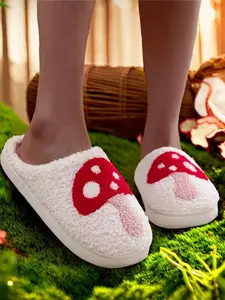 Women's Cute Mushroom Embroidery Plush House Slippers, Casual Soft Comfortable Home Slippers, Warm Slippers for Indoor & Outdoor Use for Fall & Winter, Footwear