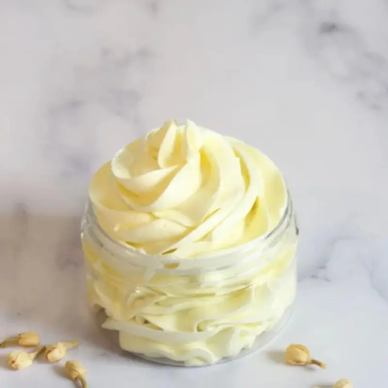 4 oz VITAMIN C BRIGHTEN & HYDRATE MOISTURE CREAM • Revitalizes Dull-Looking Skin *Promotes a Glowing Complexion