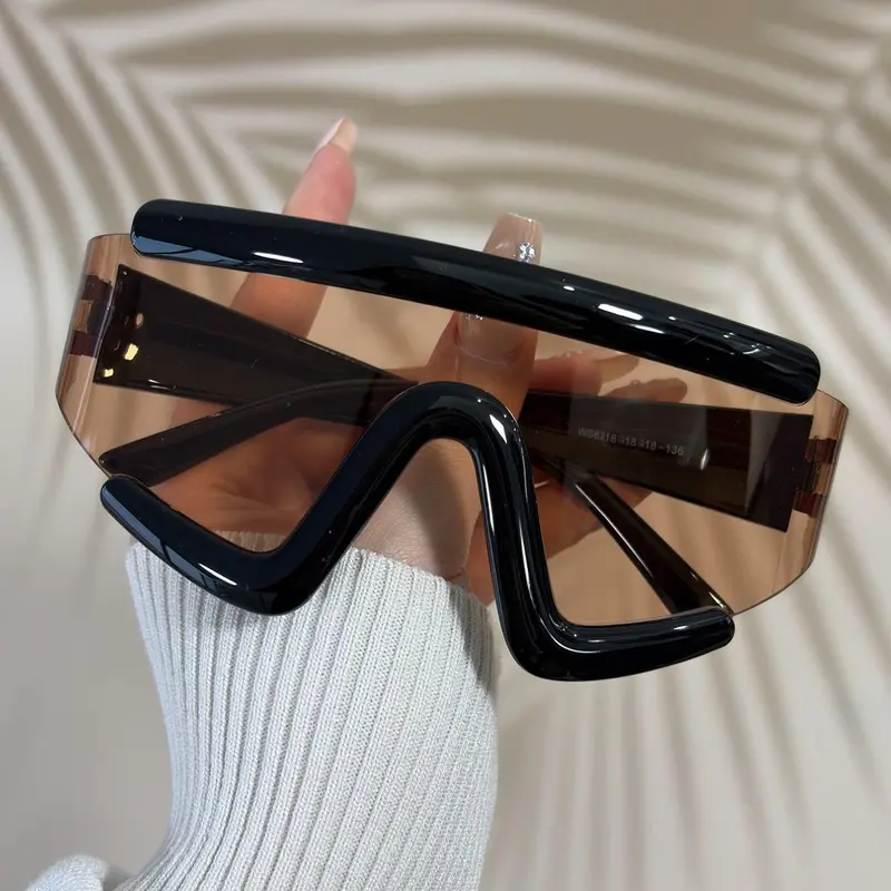 Extra Large Sunshade Sunglasses Unisex, Futuristic Y2K Helmet Style, Wraparound Uv400 Fashion Shades, Trendy Eyewear for Men and Women, Stylish Sunglasses