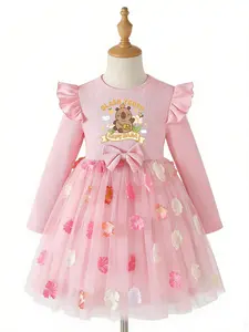 Capybara Print Dress for Girls, Birthday Party Gown, Queue-Up Dress, Lace Star Print, Gift Dress, Clothing