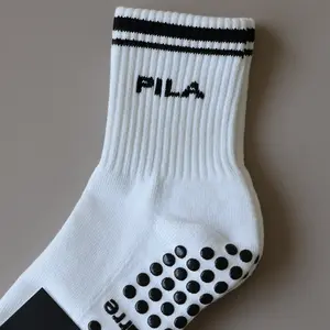 PILA Essential Grip Socks - White