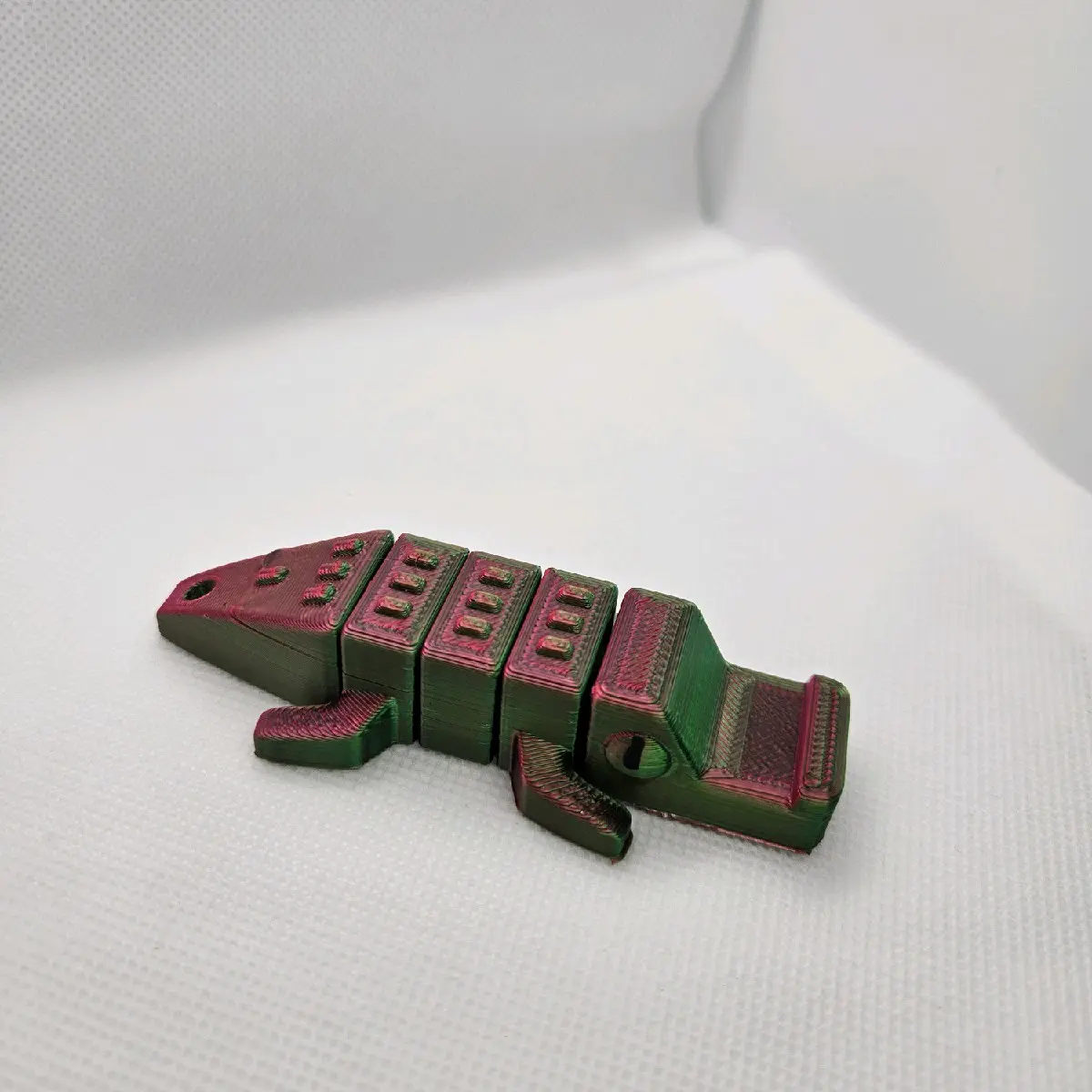 3D Printed Alligator Keychain Articulated