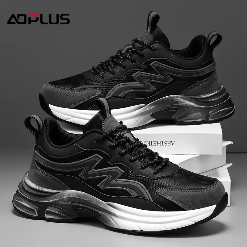 Black-Gray Contrast Streamline Casual Sneakers |   Wave texture + layered sole, breathable mesh + cushioning, stylish pick for commute/outfits