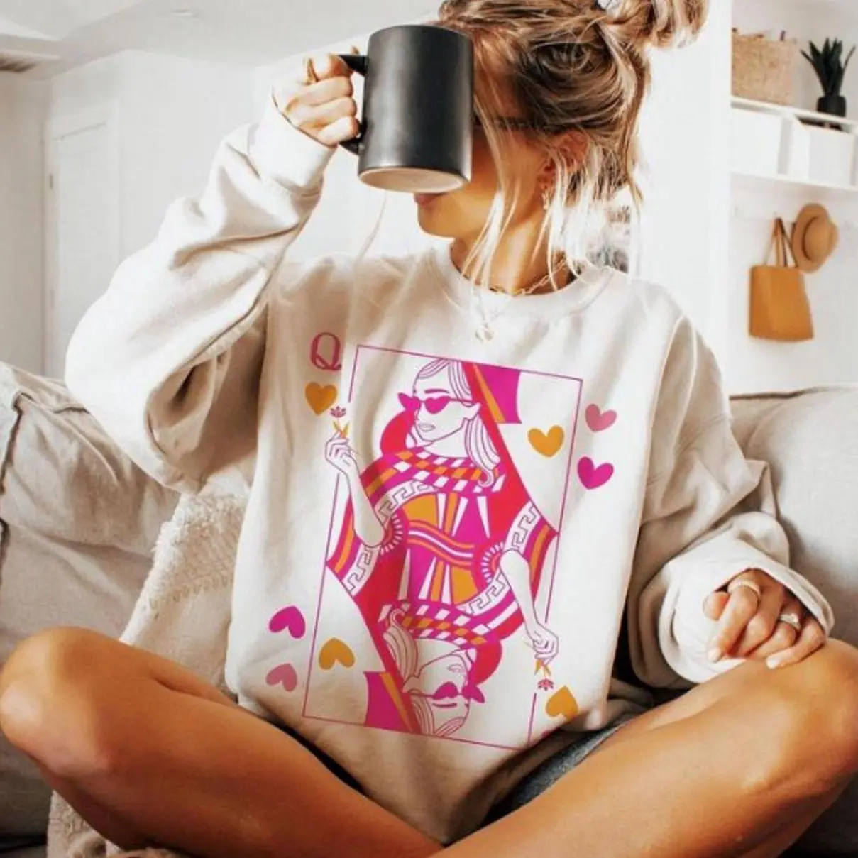 Queen Sweatshirt, Playing Card, Hearts Crewneck, Queen Sweater, Playing Cards, Heart, Valentines Day, Trendy Sweatshirts, Cute Valentine J