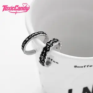 【Toxic Candy】 Original Niche Couple Rings — “Eternal Night Galaxy,” minimalist high-end Instagram style, adjustable unisex couple jewelry