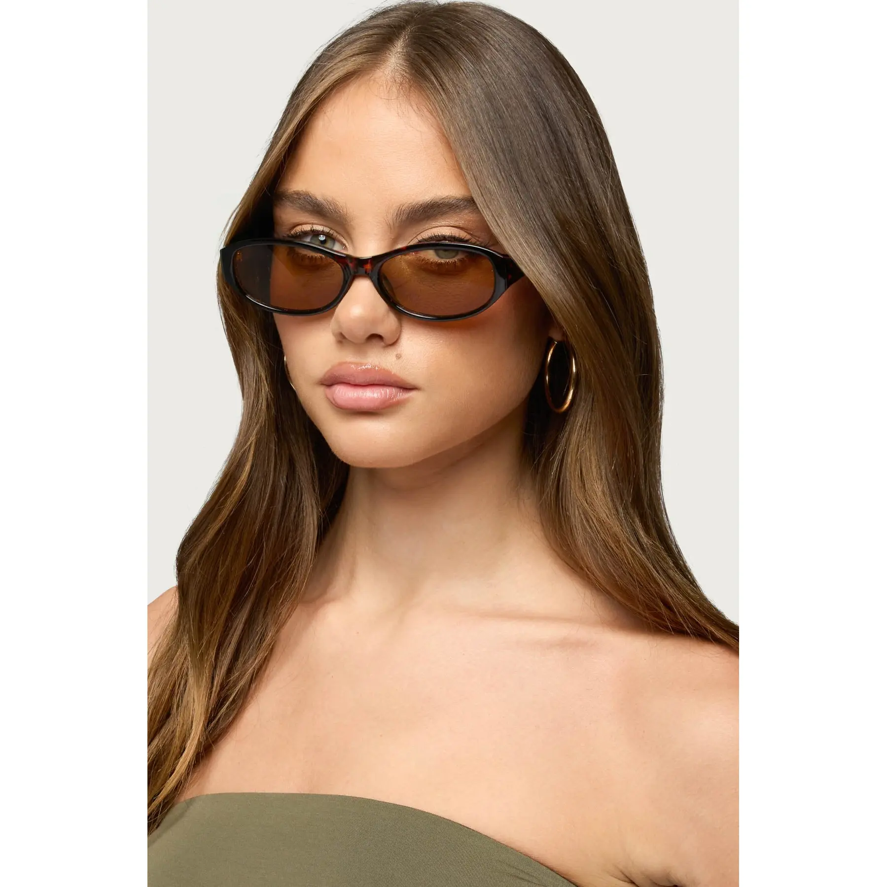 Lavinia Oval Sunglasses