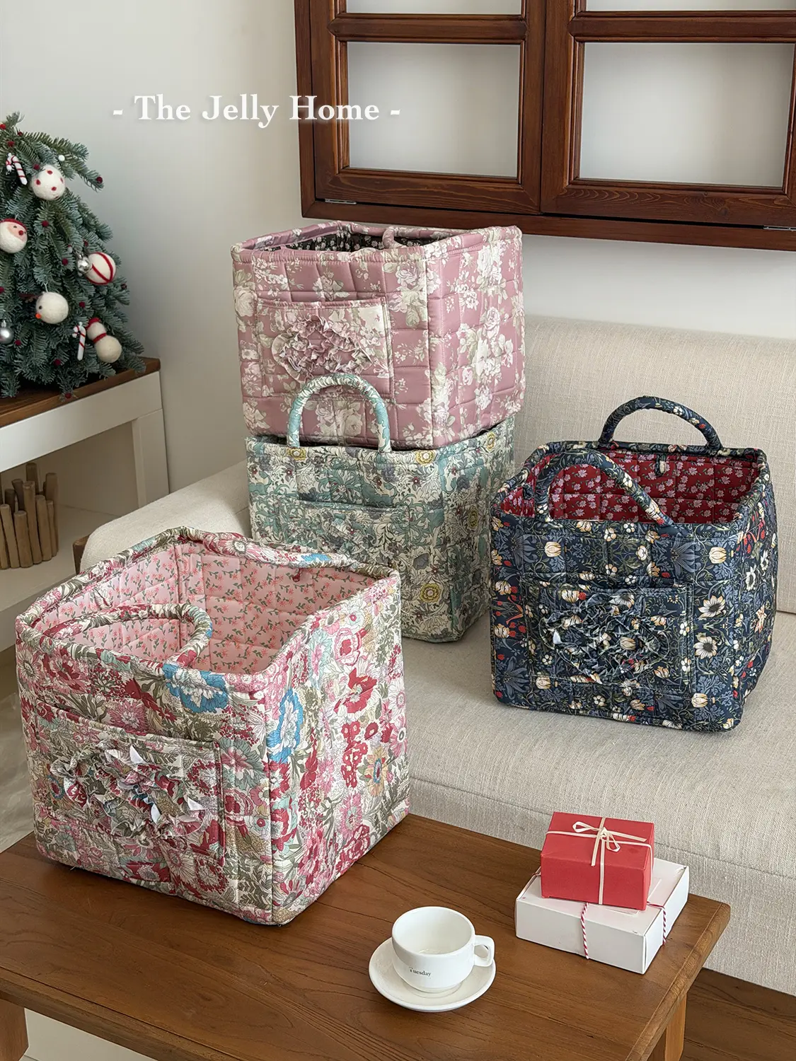 Dahuaofu Square Storage Basket, Quilted Retro Floral Design, Front Pocket & Carry Handle, Wear-Resistant, Fixed Shape, Versatile Organizer for Clothing and Miscellaneous Items, Available in Multiple Colors
