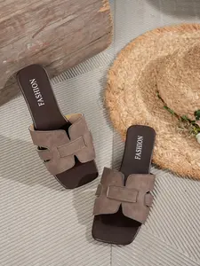 Women's Retro Textured French Flat Sandals, Hollow Out Strap Design, Square Toe, Anti-Slip Sole, Comfortable, Multi-Scene Wear