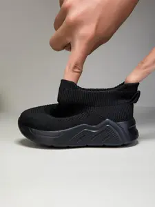 Breathable Outdoor Walking Shoes for Kids, Comfortable Children Sports Shoes for Boys & Girls, Ideal for Spring & Fall, Soft Bottom Shoes