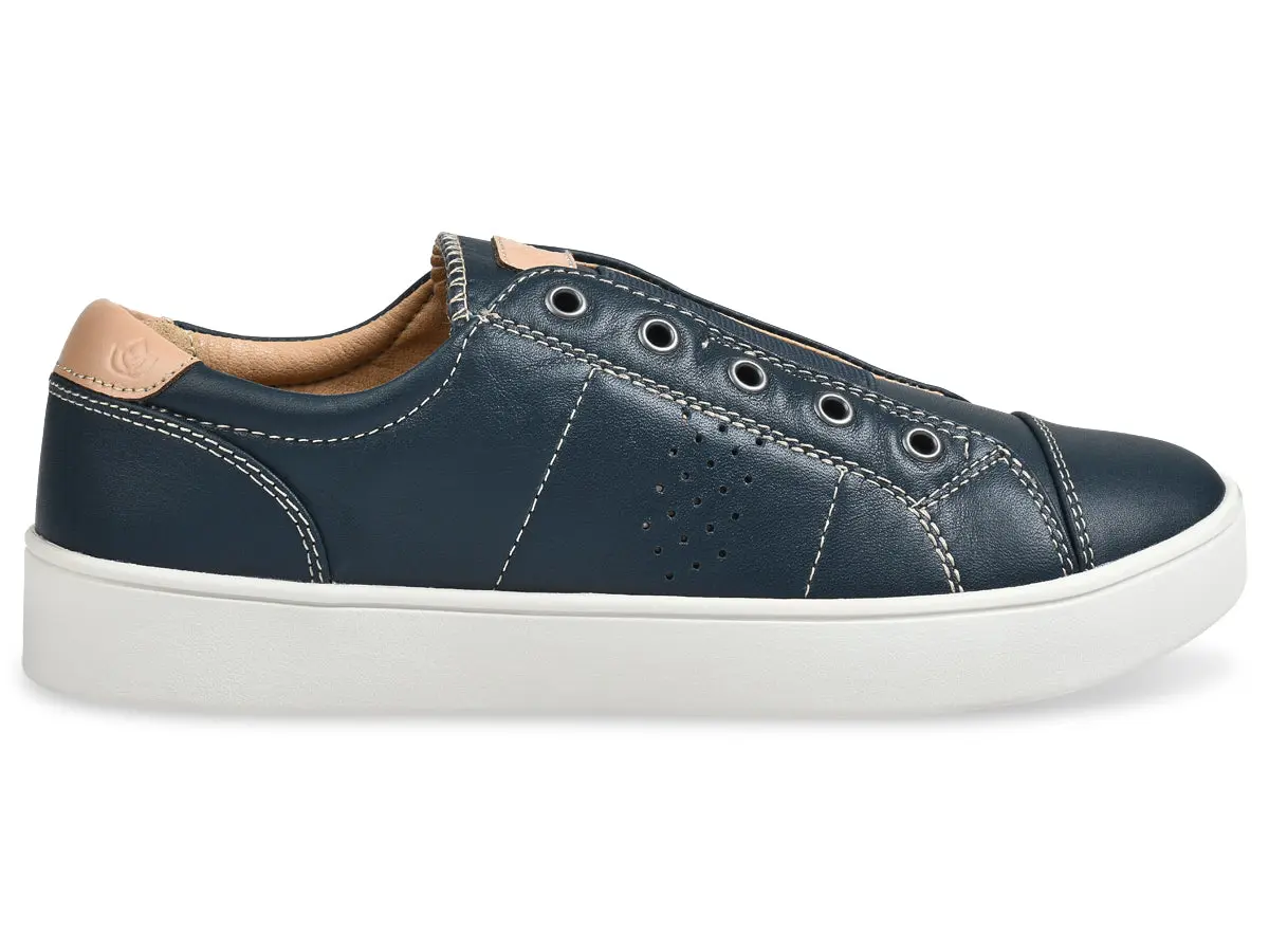 Malibu Lux Sneaker