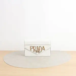 Pre-owned PRADA Calfskin Crossbody Bags Spazzolato Logo Envelope Flap White CPU0419