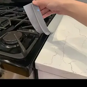 Flexible 21 Inches Eco-friendly Kitchen Gap Covers Strips Silicone Adjustable Stove Gap Seal Stove Counter Gap Cover for Home Use