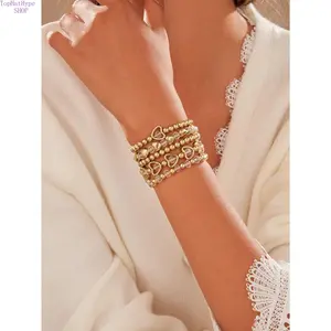 5Pcs Red Beaded Heart Charm Bracelet Set Multi-Layer Stackable Stretch Bracelets Trendy Y2K Aesthetic Fashion Jewelry for Women Versatile Stacking Design Perfect for Valentine's Day Daily Party Dating Casual Outfits