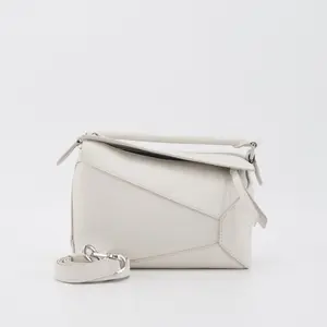 Pre-owned Loewe cowhide Tote Bags Small Puzzle Tote Bag | White BGP208257