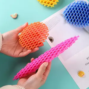 Random Color Decompressing Elastic Net, 2 Counts Funny Pocket Fidget Toy, Resistance Fidget Toys, Stress Anxiety Relief Toy, Creative Toy