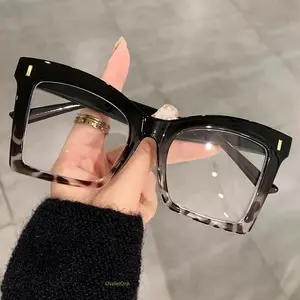 Trendy Cat-Eye Presbyopia Glasses - Retro Design, Anti-Blue Light Eyewear, Durable, Lightweight, with Pads, Ideal for Daily & Office Use, Great Gift (Sports & Outdoor Protective Gear Accessory)