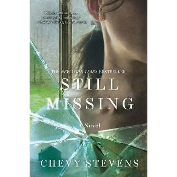 USED Book - Still Missing by Chevy Stevens (Paperback) - english