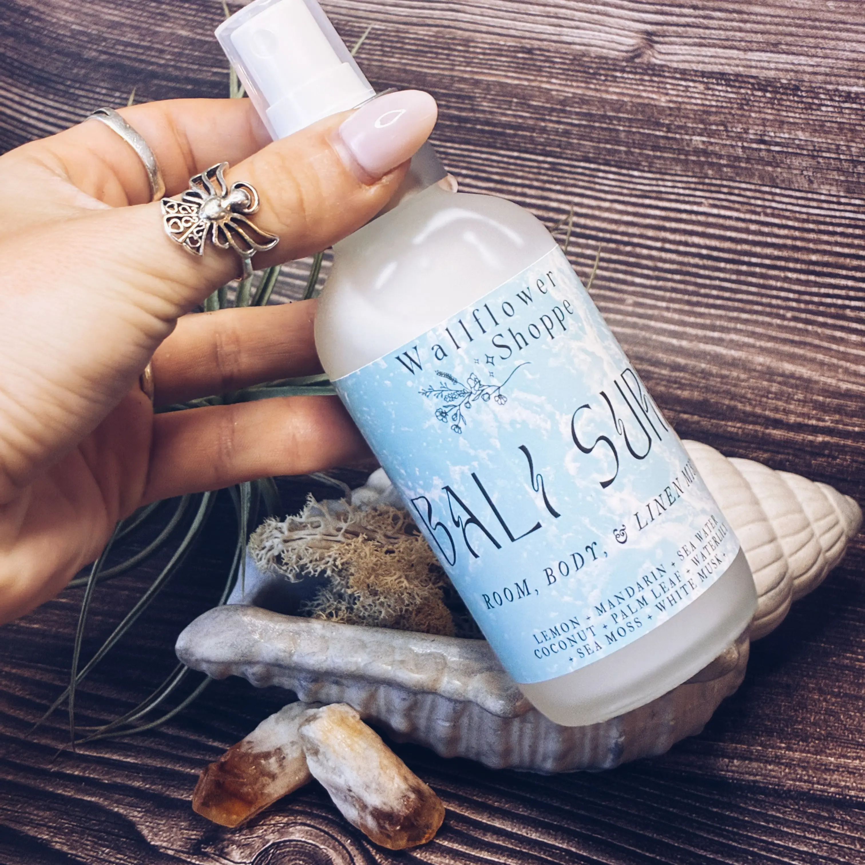 Room, body, linen mist 4 oz