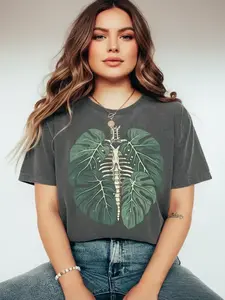Women's Leaf Print Round Neck Graphic Tee, Vintage Trendy Bohemian Chic Casual Drop Shoulder Short Sleeve T-shirt for Daily Wear, Ladies Summer Clothes, Streetwear Tshirt, Tops