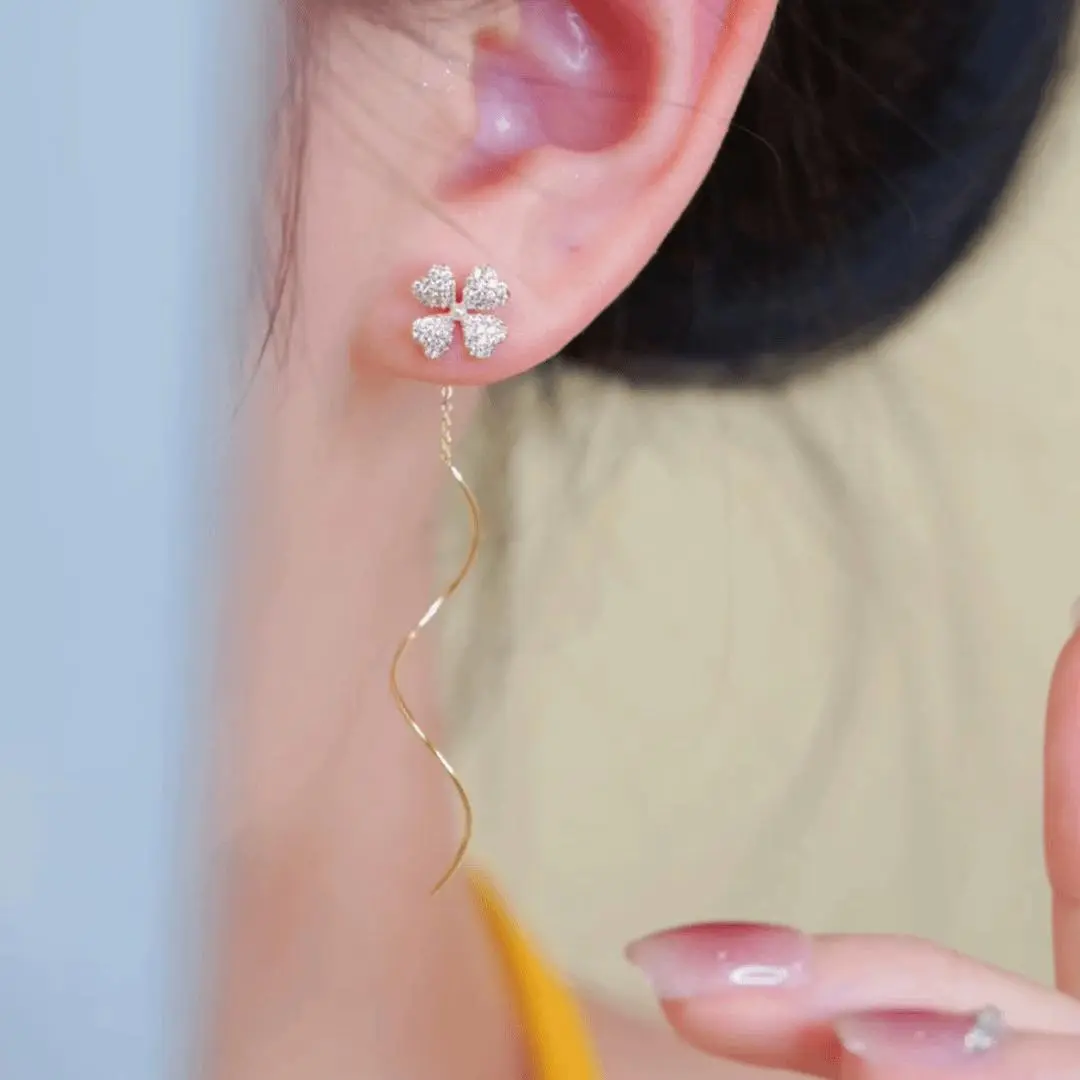 Mix and match Copper Alloy Synthetic Zircon Earrings-Wave Four-Leaf Flower Minority All-Match Delicate Hanging Earrings-Women's Trendy Earrings