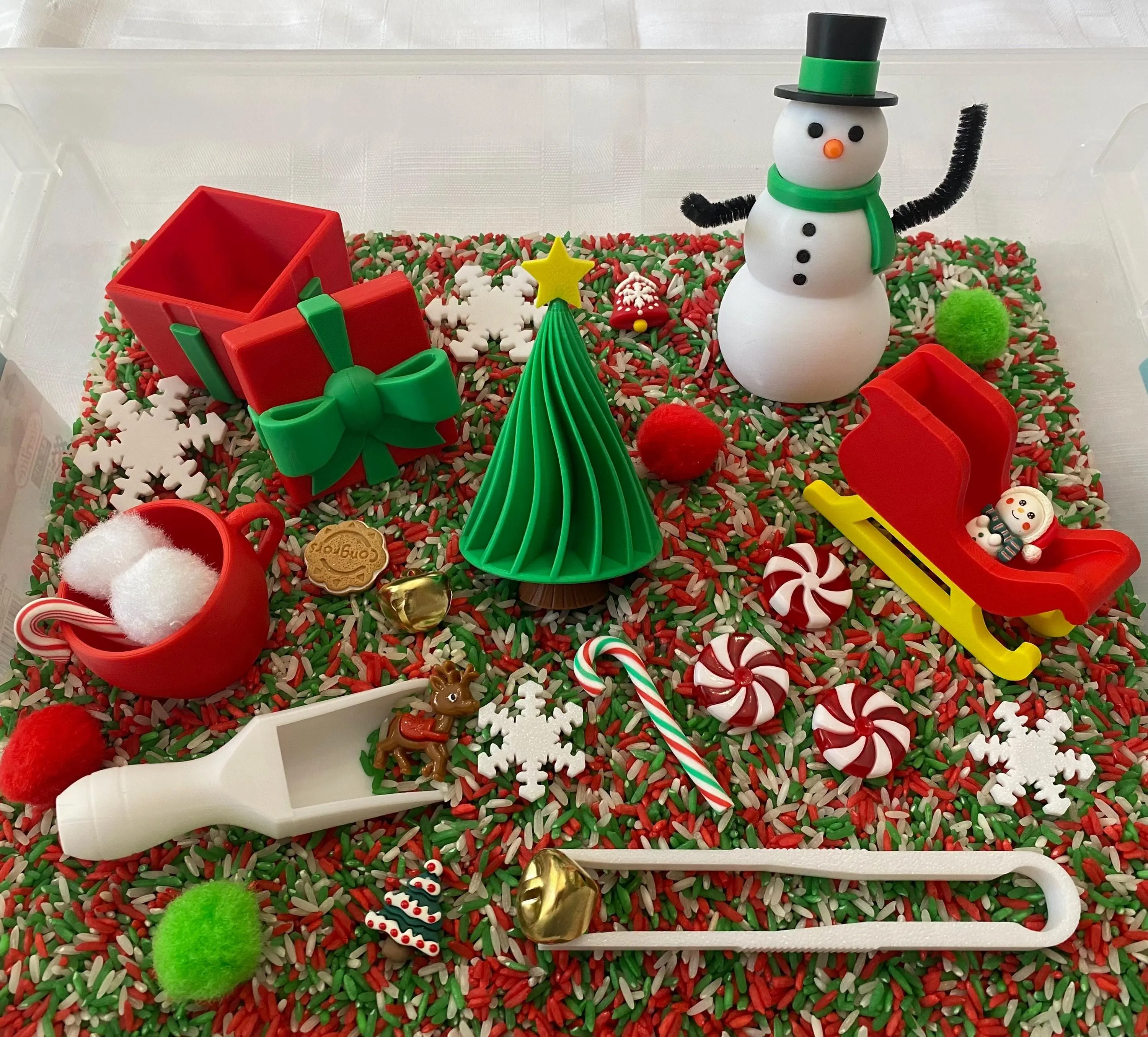Christmas Sensory Bin, Classic Novelty Stress Relief Toy for Kids