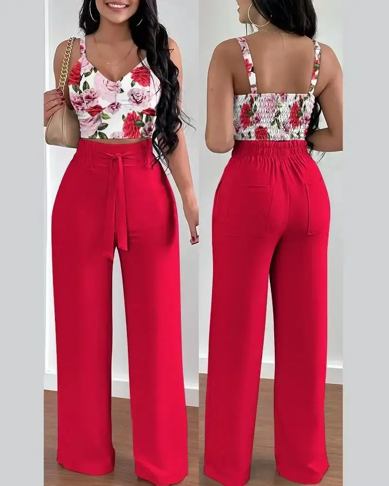 Women's 2-Piece Red Floral Top & Pants Set - Stylish, Chic Casual Womenswear Trouser Suit with Sleeveless Design, Comfortable Polyester Fabric, Floral Print, Machine Washable