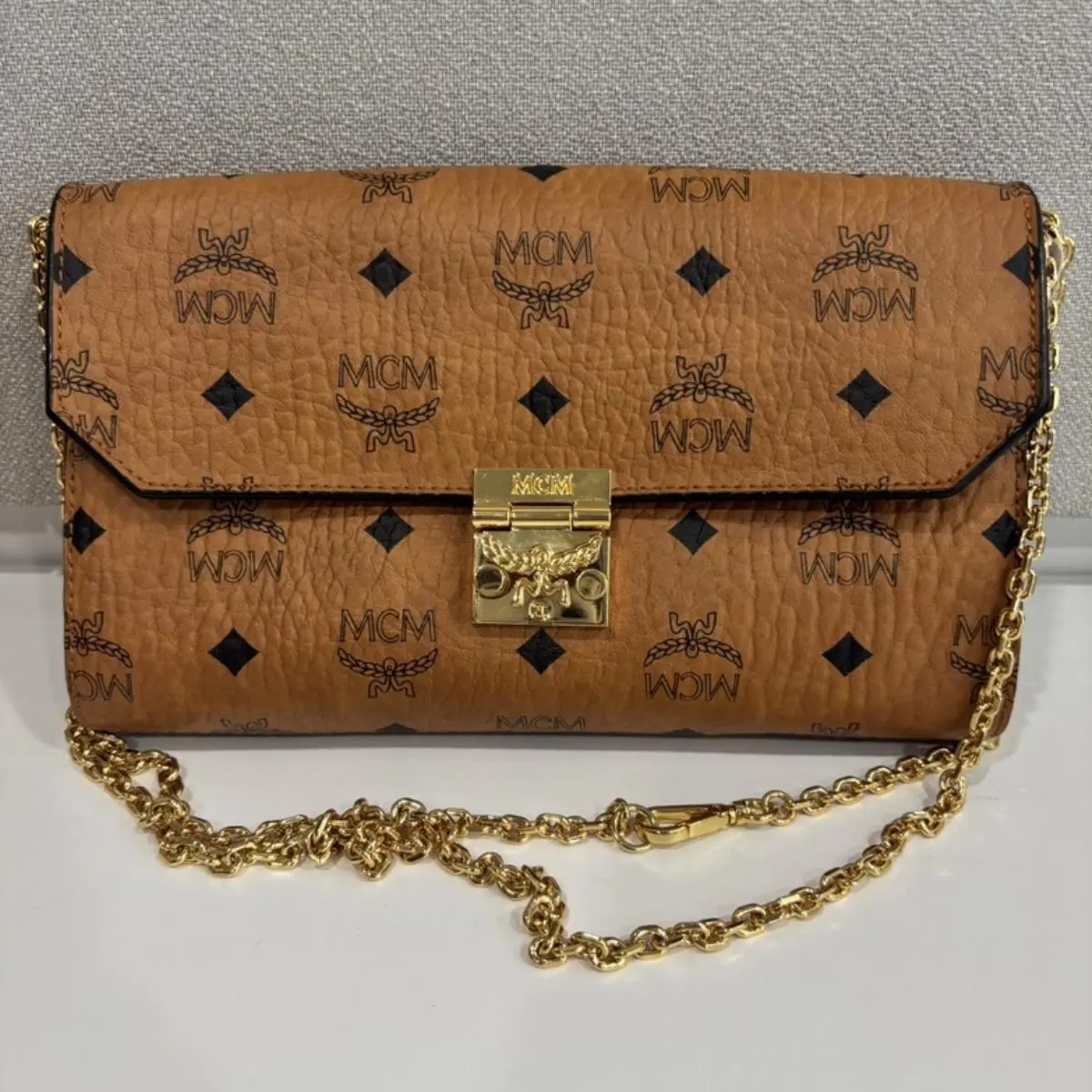 Pre-owned MCM As Shown Shoulder Bags Visetos Patricia Chain Crossbody Bag 4MEG