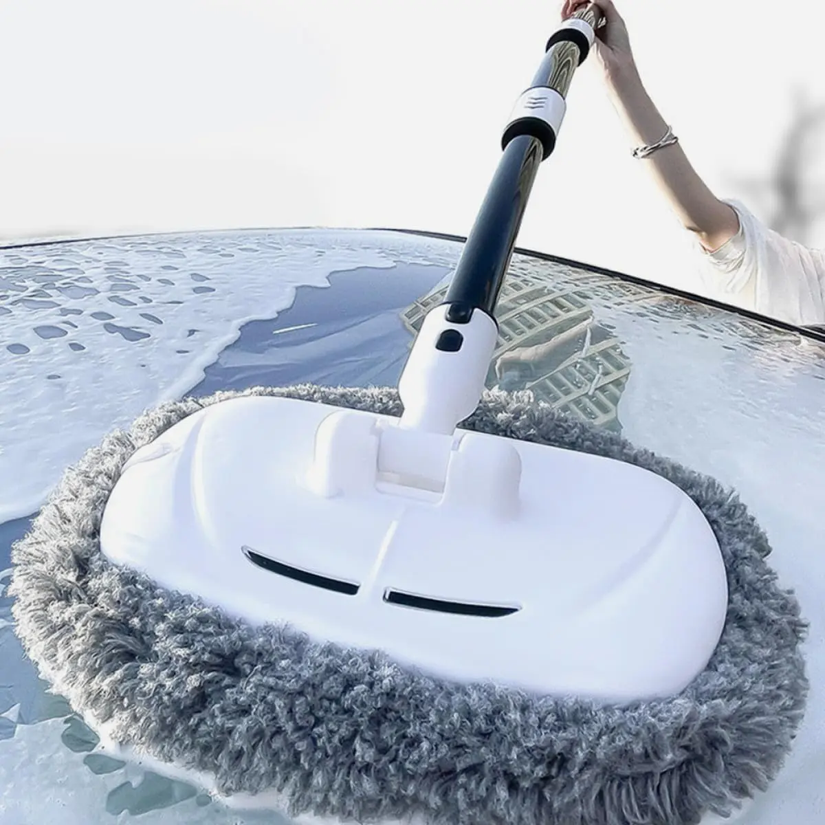 21° Curved Car Wash Brush with Long Handle 47" Microfiber Cleaning Mop Telescopic Extension Pole for Caravan RV Truck Auto SUV Wheel Boat Exterior 2 in 1 Carwash Duster Not Hurt Paint Scratch Free